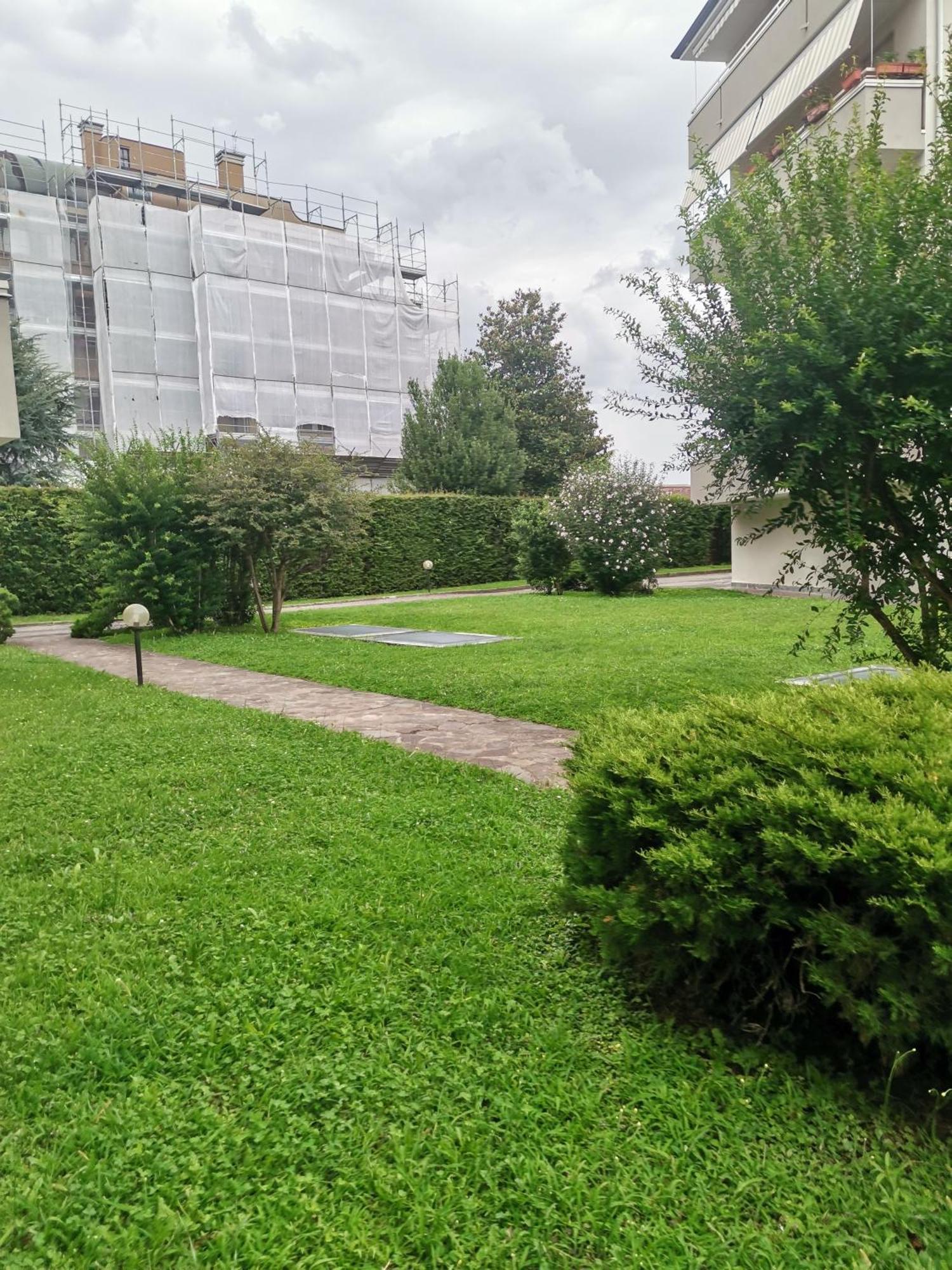 B&B Busto Garolfo Екстериор снимка